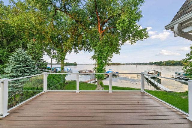 4531 Island View Drive, Mound, MN 55364