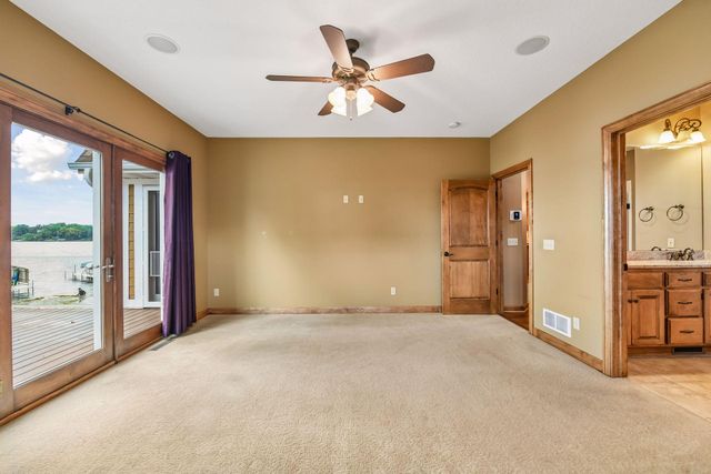 4531 Island View Drive, Mound, MN 55364