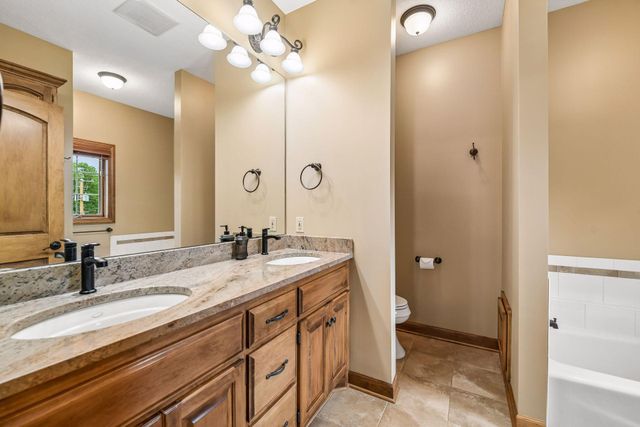 4531 Island View Drive, Mound, MN 55364