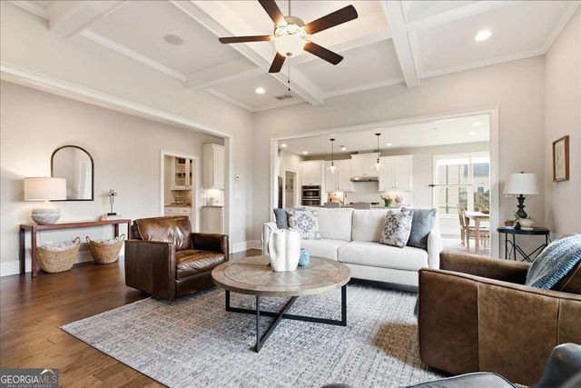 415 Amber Way, Woodstock, GA 30188