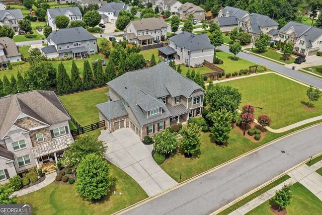 415 Amber Way, Woodstock, GA 30188