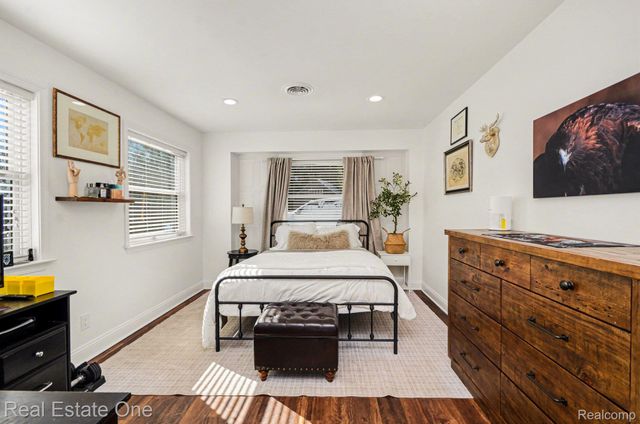 3861 Wedgewood Drive, Bloomfield Hills, MI 48301