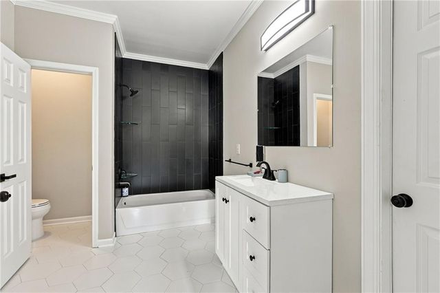 230 Bayberry Run, Fayetteville, GA 30214