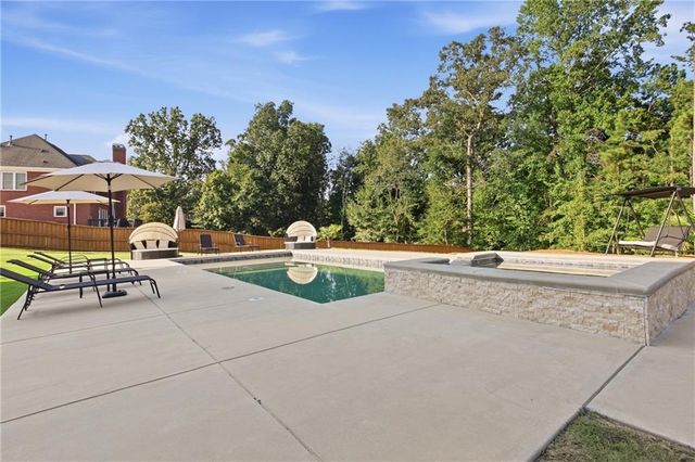 230 Bayberry Run, Fayetteville, GA 30214