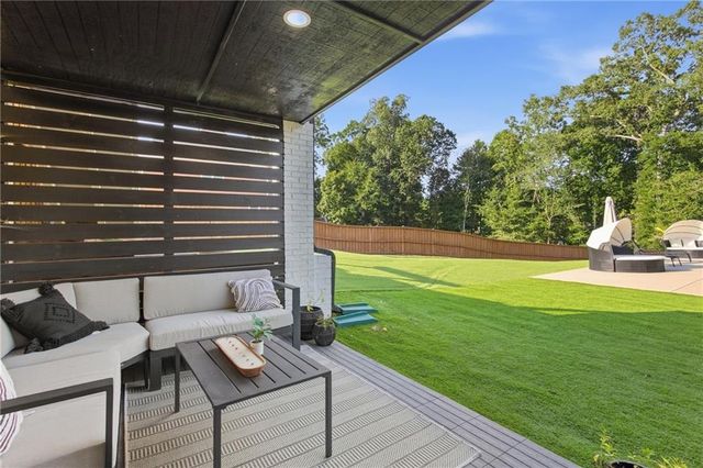 230 Bayberry Run, Fayetteville, GA 30214