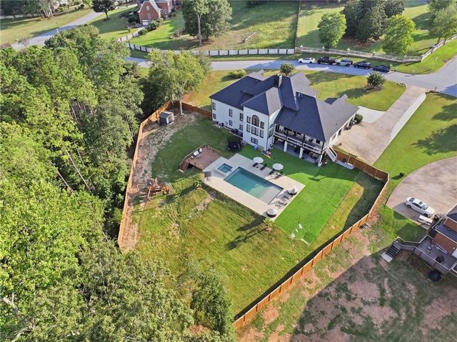 230 Bayberry Run, Fayetteville, GA 30214