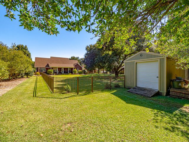 40 Lakewood Court, Sumter, SC 29150