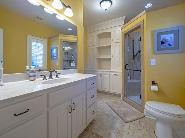 40 Lakewood Court, Sumter, SC 29150