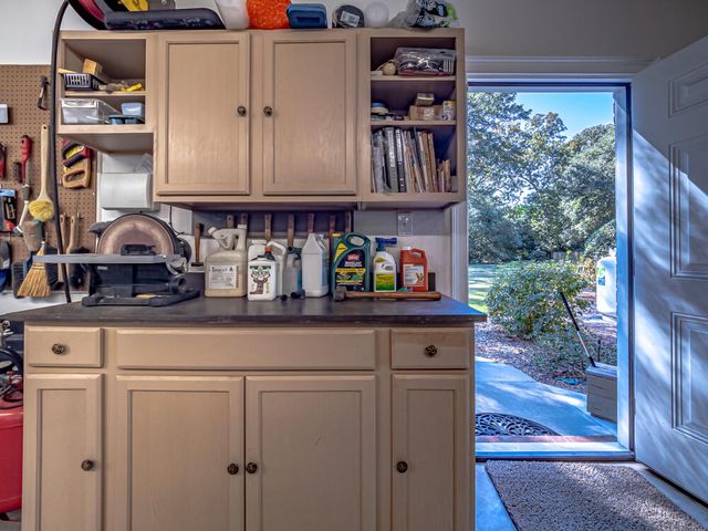 40 Lakewood Court, Sumter, SC 29150