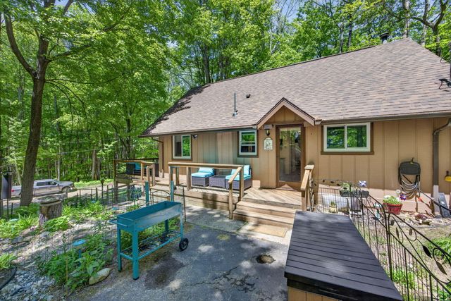 8104 Tanglewood Trail 191, Morton Twp, MI 49346
