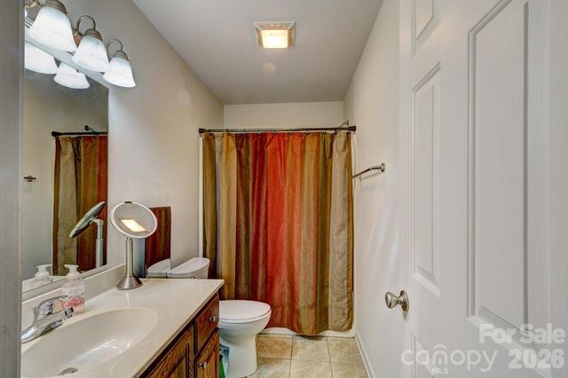 4671 Garys Place, Crouse, NC 28033