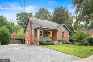 5807 TAYLOR RD, Riverdale, MD 20737