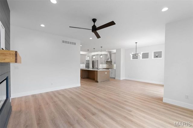 408 Spears Street, St Louis, MO 63127