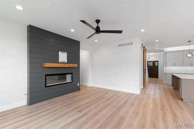 408 Spears Street, St Louis, MO 63127