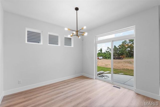 408 Spears Street, St Louis, MO 63127