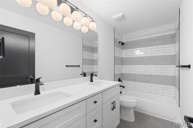 408 Spears Street, St Louis, MO 63127