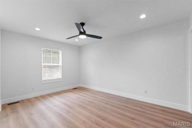 408 Spears Street, St Louis, MO 63127