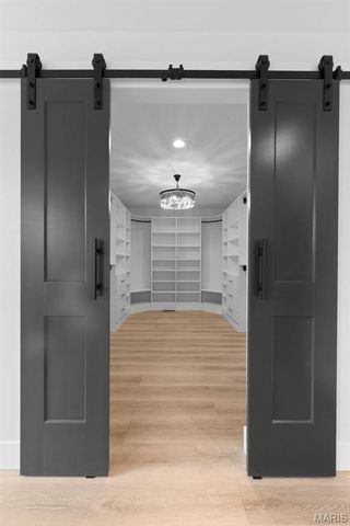 408 Spears Street, St Louis, MO 63127