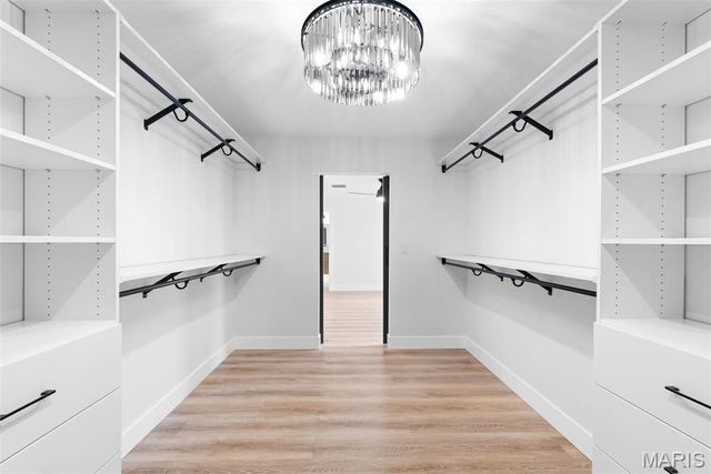 408 Spears Street, St Louis, MO 63127