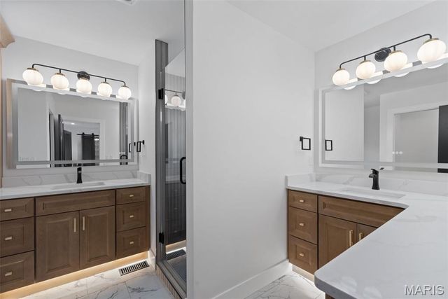 408 Spears Street, St Louis, MO 63127