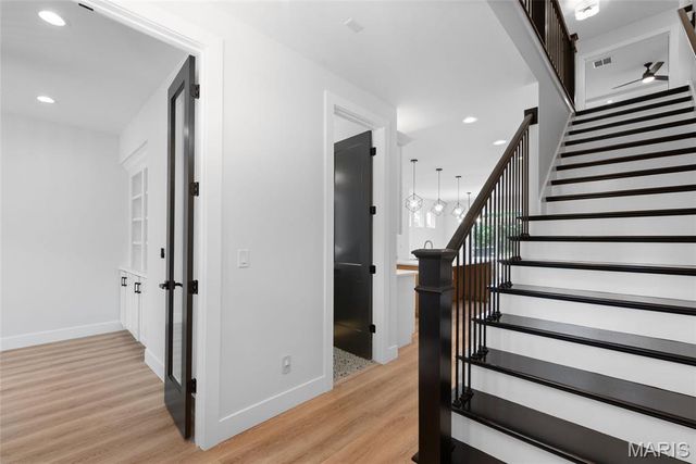 408 Spears Street, St Louis, MO 63127