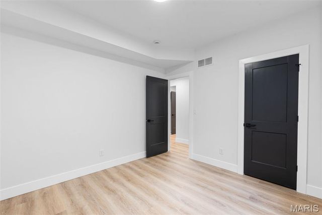 408 Spears Street, St Louis, MO 63127