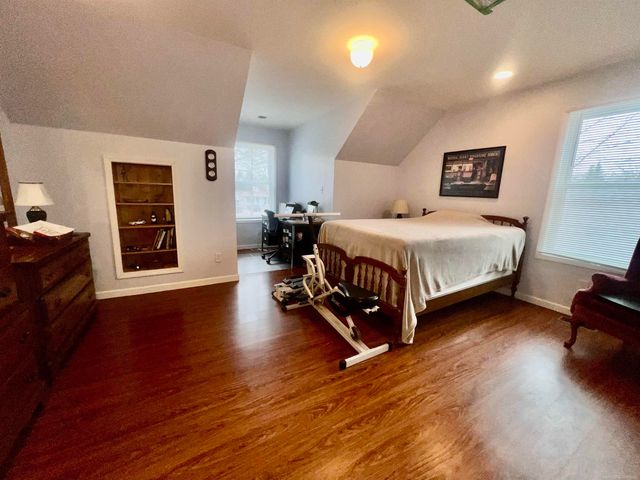 38524 Pineridge Street, Harrison Twp, MI 48045