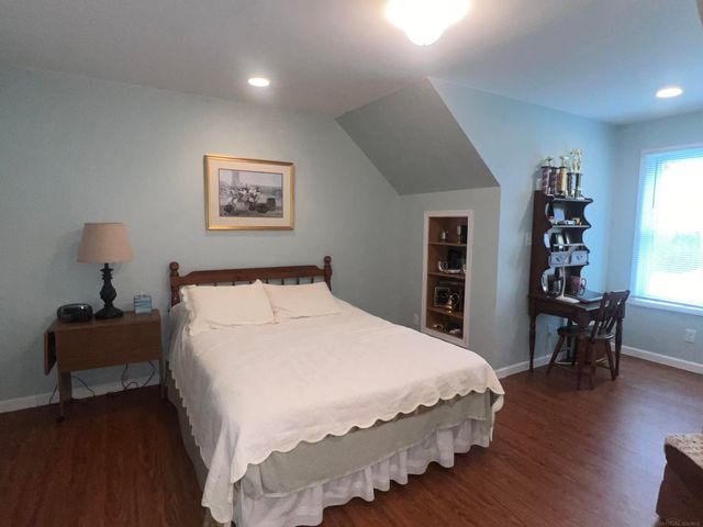 38524 Pineridge Street, Harrison Twp, MI 48045