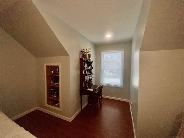 38524 Pineridge Street, Harrison Twp, MI 48045