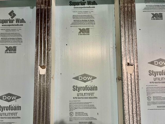 38524 Pineridge Street, Harrison Twp, MI 48045