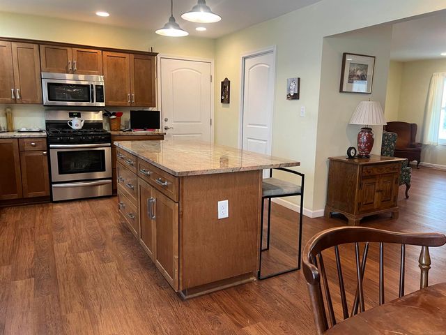 38524 Pineridge Street, Harrison Twp, MI 48045