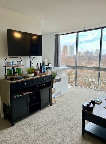 1555 N Dearborn Parkway 8c, Chicago, IL 60610