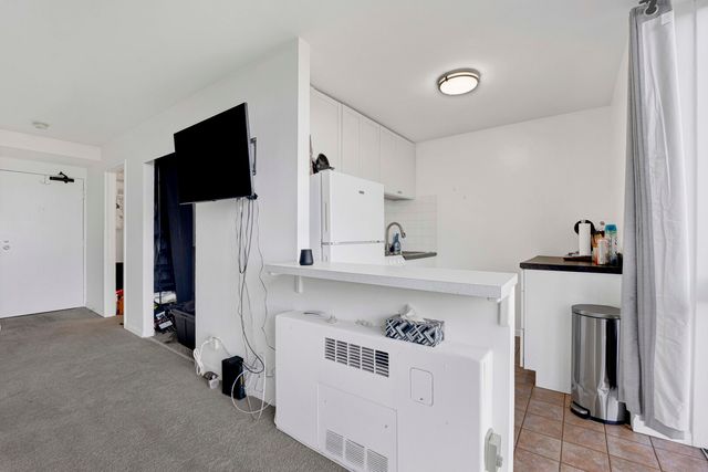 1555 N Dearborn Parkway 8c, Chicago, IL 60610