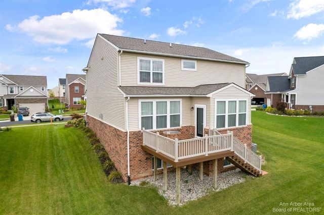 638 Holmdale Way, Ann Arbor, MI 48108