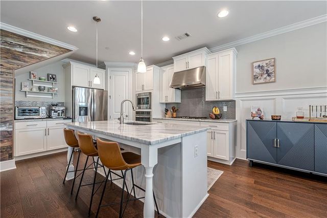 274 South Avenue SE, Marietta, GA 30060