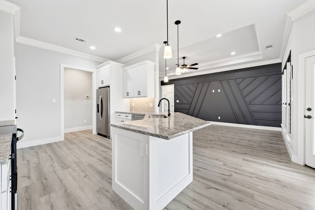 527 Limestone Circle, Mabank, TX 75147