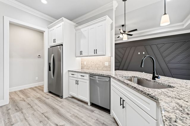 527 Limestone Circle, Mabank, TX 75147