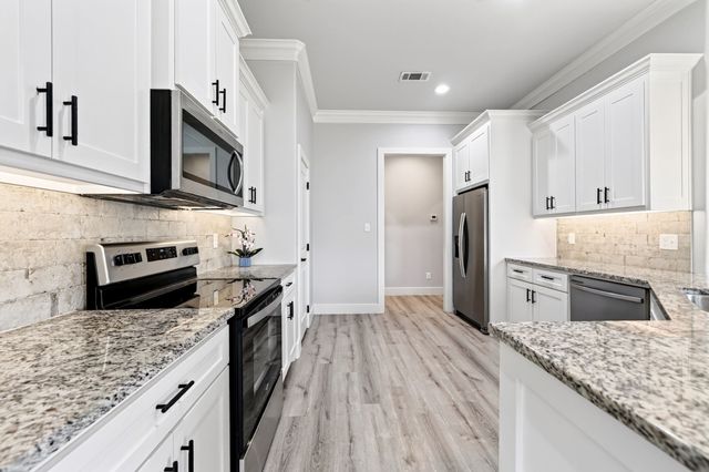 527 Limestone Circle, Mabank, TX 75147
