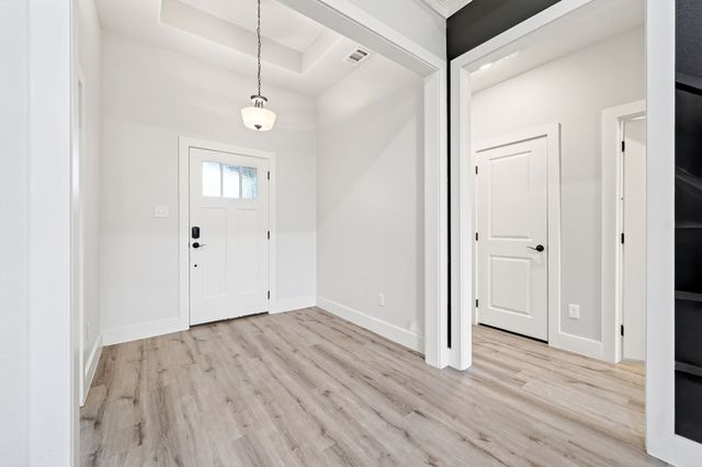 527 Limestone Circle, Mabank, TX 75147
