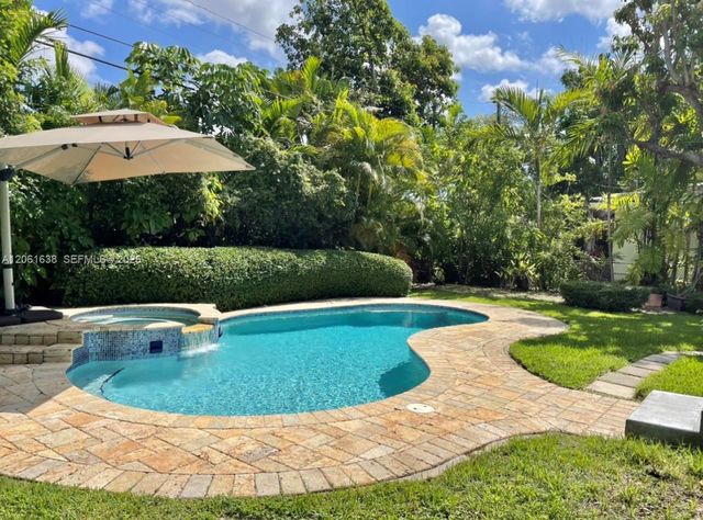 17 Marabella Avenue, Coral Gables, FL 33134