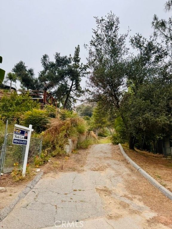 333 Wistaria Way, Sierra Madre, CA 91024