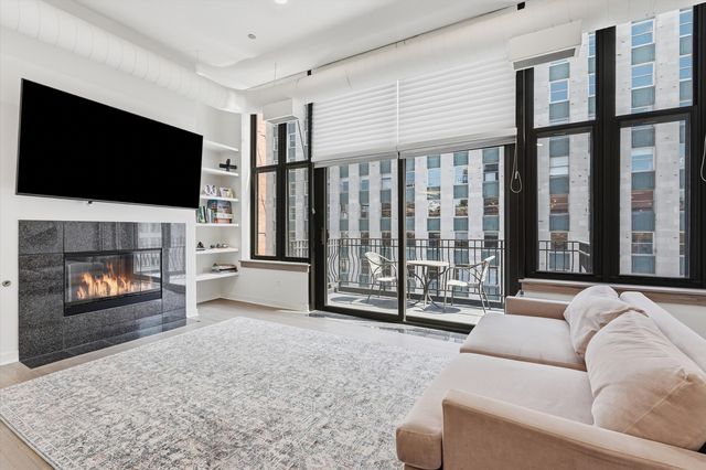 333 W Hubbard Street 1010, Chicago, IL 60654
