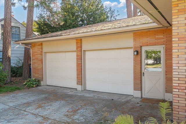 1110 E 28th Ave, Spokane, WA 99203