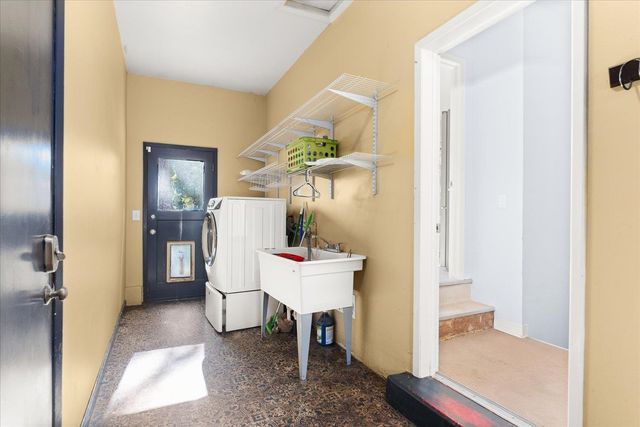 1110 E 28th Ave, Spokane, WA 99203