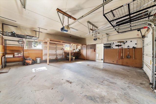 1110 E 28th Ave, Spokane, WA 99203