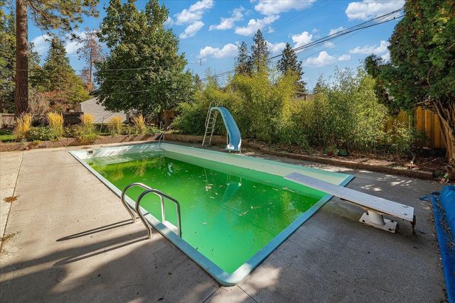 1110 E 28th Ave, Spokane, WA 99203