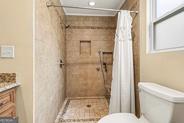 220 Hayward Lane, Lawrenceville, GA 30044