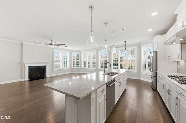 10210 Sablewood Drive 114, Raleigh, NC 27617