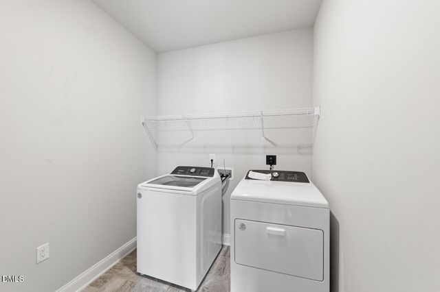 10210 Sablewood Drive 114, Raleigh, NC 27617