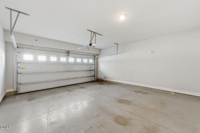 10210 Sablewood Drive 114, Raleigh, NC 27617